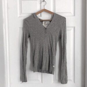 Hollister grey knit ribbed long sleeve